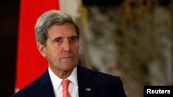 Ngoại trưởng Mỹ John Kerry trong cuộc họp báo tại Tokyo.