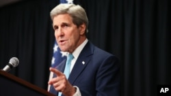 Ngoại trưởng Mỹ John Kerry phát biểu trong cuộc họp báo ở khách sạn Nairobi Sankara, Kenya, ngày 4/5/2015.