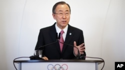 Tổng thư ký LHQ Ban Ki Moon phát biểu tại một cuộc họp báo tại Sochi, ngày 6/2/2014.