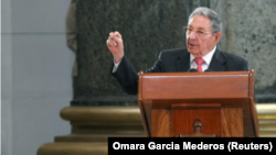 Chủ tịch Cuba, Raúl Castro, phát biểu trong một buổi lễ tại La Habana, Cuba, ngày 24/2/2018. 