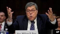 Ứng viên Bộ trưởng tư pháp Mỹ William Barr khai chứng trước Ủy ban Tư pháp Thượng viện trong ĐIện Capitol, ở Washington, ngày 15 tháng 1, 2019. 