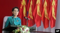 Lãnh tụ đối lập Miến Điện Aung San Suu Kyi được bầu làm Chủ tịch Ban chấp hành đảng NLD.