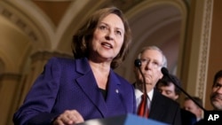 Thượng nghị sĩ Deb Fischer.