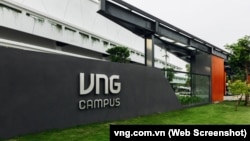 Trụ sở VNG Campus của công ty ở Quận 7, TPHCM. Các trang tin chính thống của Việt Nam đưa tin công an đã khám xét địa điểm này nhưng sau đó gỡ bỏ thông tin này.