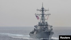 Khu trục hạm có phi đạn dẫn đường USS Fitzgerald trong một cuộc diễn tập trên Biển Nhật Bản hôm 1/6/17