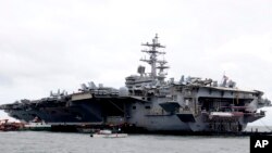 Hàng không mẫu hạm USS Ronald Reagan.