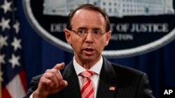 Rod Rosenstein có một công việc khó khăn