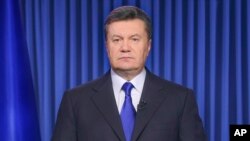 Tổng thống Viktor Yanukovych diễn thuyết trong 1 chương trình truyền hình trực tiếp ở Kiev, Ukraina, 19/2/2014 