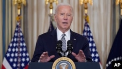 Tổng thống Biden ngày thứ Sáu cũng kêu gọi Quốc hội cấp ngân khoản mà ông yêu cầu vào tháng 10 để đảm bảo an ninh biên giới.