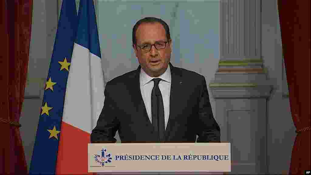 Tổng thống Pháp Francois Hollande triệu tập một cuộc họp nội các khẩn cấp lúc nửa đêm sau khi ông ra lệnh đóng cửa biên giới. &nbsp;