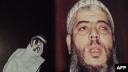 Abu Hamza al-Masri hiện bị truy nã ở Hoa Kỳ về các tội danh khủng bố