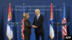 Ngoại trưởng Mỹ Hillary Rodham Clinton và Tổng thống Serbia Boris Tadic tại Belgrade, ngày 12/10/2010