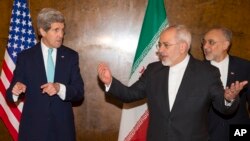 Ngoại trưởng Mỹ John Kerry và Ngoại trưởng Iran Mohammad Javad Zarif gặp nhau tại Montreux, Thụy Sĩ, ngày 2/3/2015. 