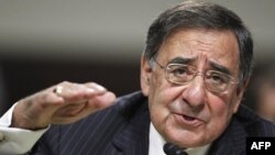 Bộ trưởng Quốc phòng Hoa Kỳ Leon Panetta tuyên bố Hoa Kỳ rất lo ngại về việc Iran cung cấp vũ khí cho các phần tử chủ chiến ở Iraq