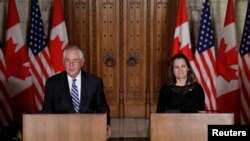 Ngoại trưởng Hoa Kỳ Rex Tillerson và Ngoại trưởng Canada Chrystia Freeland gặp nhau ở Ottawa, Ontario, vào 19/12/2017.