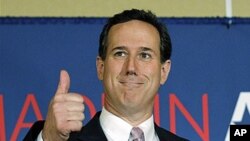 Ông Santorum giành được chiến thắng sít sao tại cả hai bang bảo thủ trung kiên.
