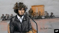 Bức vẽ nghi can Dzhokhar Tsarnaev ngồi trong phòng tòa án quận ở Boston, Massachusetts, 18/12/2014.