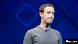 Giám đốc Điều hành Facebook, Mark Zuckerberg, nói trong một bài viết trên Facebook rằng các bước này được thiết kế để ngăn hình thức can thiệp bầu cử và chiến tranh thông tin trực tuyến.