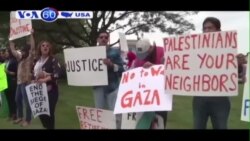 Những nhà hoạt động biểu tình ủng hộ 2 bên trong cuộc chiến ở Dải Gaza