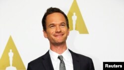 Diễn viên Neil Patrick Harris, người điều khiển chương trình trao giải Oscar, bắt đầu đêm trao giải Oscar bằng một câu đùa cợt về tính thiếu đa dạng.