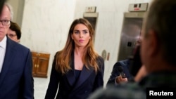 Cựu giám đốc truyền thông Nhà Trắng Hope Hicks quay trở lại khai chứng trong một phiên điều trần kín trước Ủy ban Tư pháp Hạ viện, ngày 19 tháng 6, 2019.