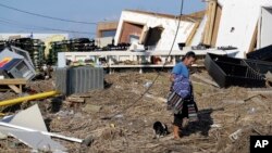 Nhà cửa tan hoang sau khi bão Harvey quét qua ở Port Aransas, Texas, ngày 30 tháng 8, 2017