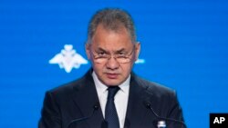 Bộ trưởng Quốc phòng Nga Sergei Shoigu phát biểu tại Hội nghị An ninh Quốc tế ở Moscow, Nga, ngày 4 tháng 4, 2018.