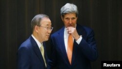 Ngoại trưởng Mỹ John Kerry và Tổng Thư ký LHQ Ban Ki-moon tại Jerusalem, ngày 23/7/2014.