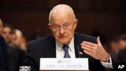 Giám đốc Tình báo Quốc gia Mỹ James Clapper trong cuộc điều trần trước Quốc hội Mỹ.