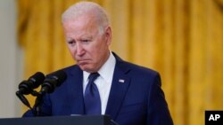 Tổng thống Joe Biden, tại Tòa Bạch Ốc, ngày 26/8/2021, nhận xét về hai vụ đánh bom tại phi trường Kabul. 