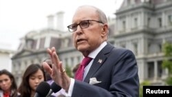 Cố vấn kinh tế Nhà Trắng Larry Kudlow 