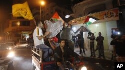 Người Palestine vui mừng sau khi Israel và Hamas đạt thỏa thuận ngưng bắn