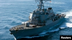 USS John S. McCain được coi là "di sản" của gia đình thượng nghị sĩ John McCain.