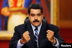 Thăm dò dư luận cho thấy cứ 7 trong 10 người Venezuela muốn ông Maduro phải rời chức.