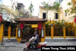 Nhà hàng Madame Hiền trên phố Chân Cầm, Hà Nội