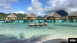 Bora-Bora yên tĩnh và lãng mạn. (Ảnh: Bùi Văn Phú)