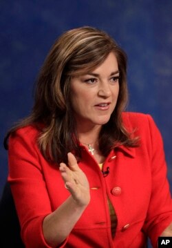 Lá thư do dân biểu Loretta Sanchez khởi xướng.