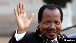 Tổng thống Cameroon Paul Biya. Những người chống đối đang lo ngại là từ ngữ trong luật mới quá rộng rãi và có thể bị lợi dụng để làm im tiếng những người chống đối quyền cai trị của Tổng thống Paul Biya 