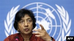 Cao ủy Nhân quyền Liên hiệp quốc Navi Pillay nói rằng con đường tiến đến chỗ phụ nữ được luật pháp bảo vệ đầy đủ ở Afghanistan còn rất dài