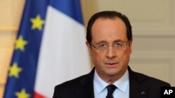 Tổng thống Pháp Francois Hollande phát biểu về tình hình Mali tại Ðiện Elysee ở Paris, ngày 11/1/2013.