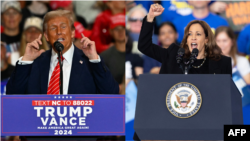 Ứng cử viên Đảng Cộng hòa Donald Trump (trái) và ứng cử viên Đảng Dân chủ Kamala Harris