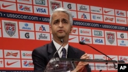 Ông Sunil Gulati nêu lên rằng mong muốn minh bạch hóa của FIFA đòi hỏi báo cáo điều tra này phải được công bố rộng rãi.