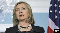 Ngoại trưởng Clinton chúc mừng Ba Lan nhân kỷ niệm năm thứ 220 hiến pháp đầu tiên của nước này