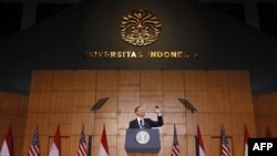 Tổng thống Barack Obama kể lại với sinh viên đại học tại Jakarta về vai trò của Indonesia trong cuộc đời ông, ngày 11/9/2010