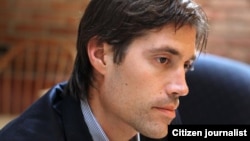 Ký giả người Mỹ James Foley (hình chụp năm 2011).