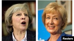 Bộ trưởng Bộ Nội vụ Theresa May (trái) và Bộ trưởng Năng lượng Andrea Leadsom (phải).