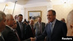 Ngoại trưởng Nga Sergei Lavrov gặp các lãnh đạo đối lập Syria ở Moscow, ngày 11/7/2012