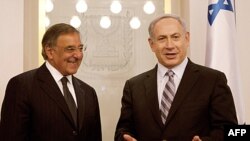 Bộ trưởng Quốc phòng Hoa Kỳ Leon Panetta và Thủ tướng Israel Benjamin Netanyahu tại Jerusalem, ngày 3/10/2011