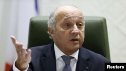 French Foreign Minister Laurent Fabius gestures as he speaks during a joint news conference with Saudi Arabia's Foreign Minister Adel al-Jubeir in Riyadh, Jan. 19, 2016. 