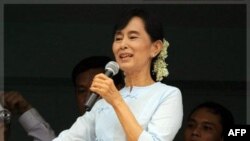 Bà Aung San Suu Kyi, lãnh tụ đấu tranh cho dân chủ Miến Điện